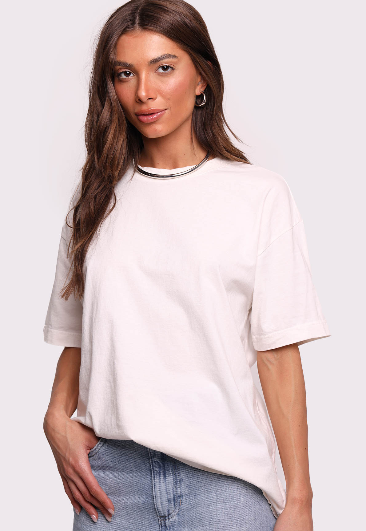 44040-t-shirt-happiness-branco-mundo-lolita-1